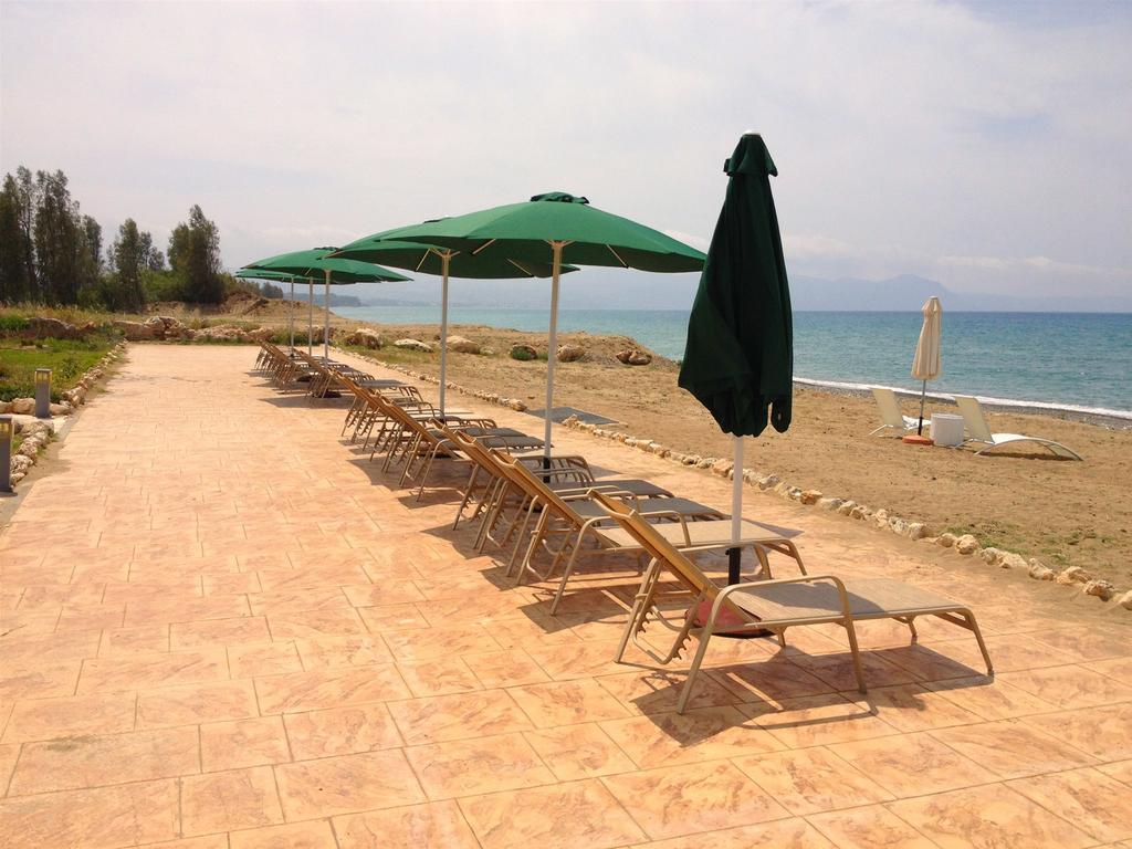 Villa Kartiela Sandy Beach Villas - Private Pool - Jacuzzi - Private Beach Area Polis المظهر الخارجي الصورة